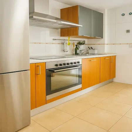 Park-coastal Refuge By The شقة *