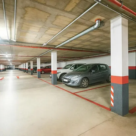 Park-coastal Refuge By The Estepona