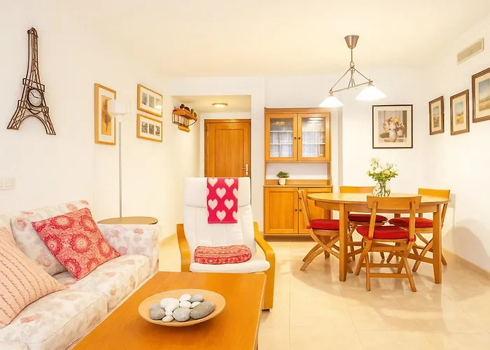 Park-coastal Refuge By The Estepona